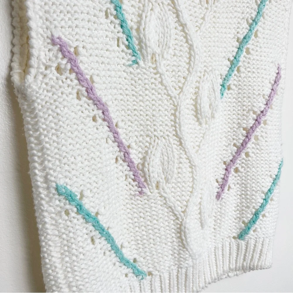 Vintage Vine Pullover Knit Sweater Vest